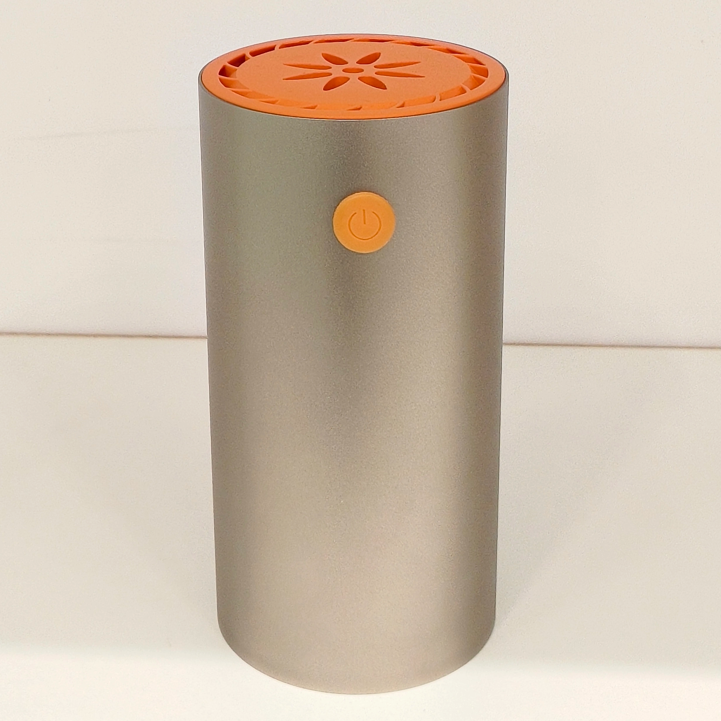 Im Auto montierter Negativ-Ionen-Becher